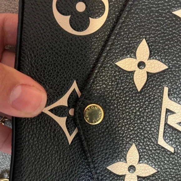 Louis Vuitton Black Felicie Pochette Bicolor Monogram Giant Empreinte - Picture 4 of 11